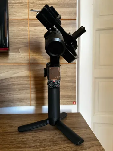 Gimbal Dji rs3 mini