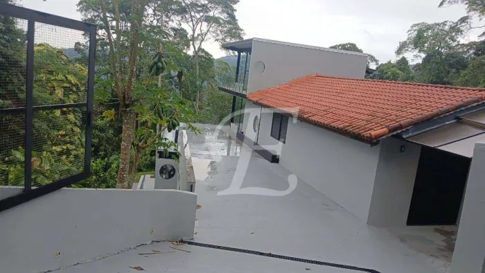 Casa com 2 quartos para alugar, 280 m² por R$ 6.510/ano - Santa Inês - Caieiras/SP
