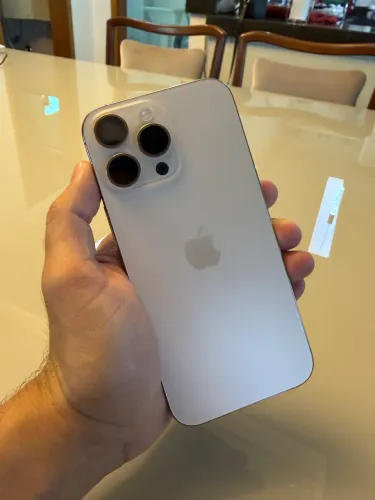 iPhone 16 Pro Max Lacrado Desert 256 GB