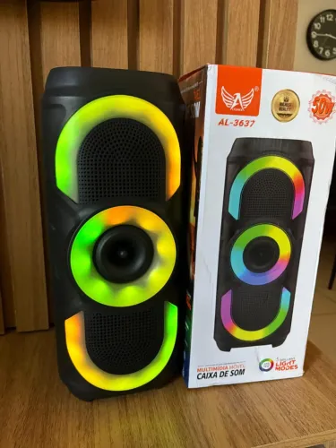 Caixa de Som Potente 50W com LED RGB - Ideal para Festa