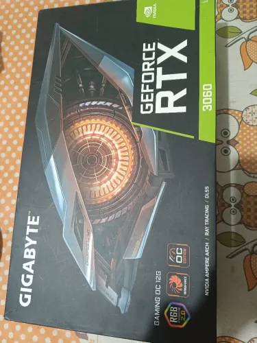 Rtx 3060 12gb gigabyte gaming OC usada