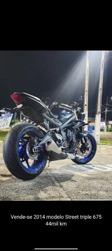 Street triple 675 Triumph 