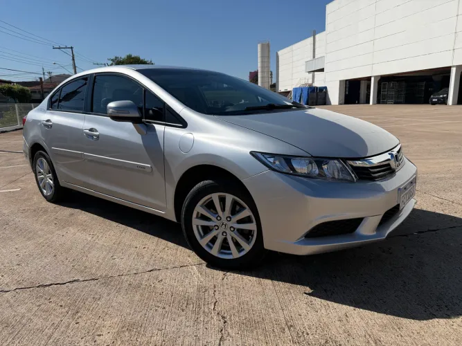 Honda Civic Sed. Lxl/ LXL SE 1.8 Flex 16V Aut. 2013