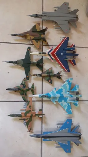 10 aviões Altaia 1/72 para Vinícius