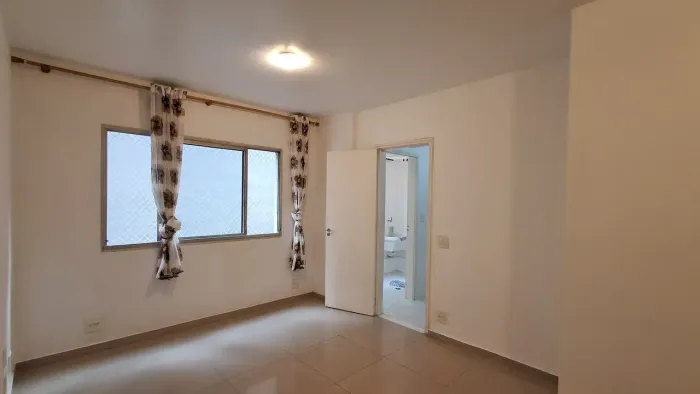 Ótimo 1 dormitório em Moema com vaga de garagem