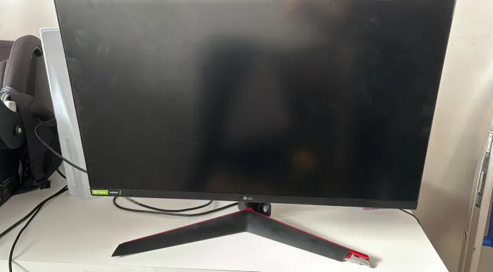 TELA 140hz LG