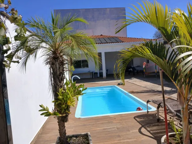 Vende-se Imóvel com Piscina no Jardim São José