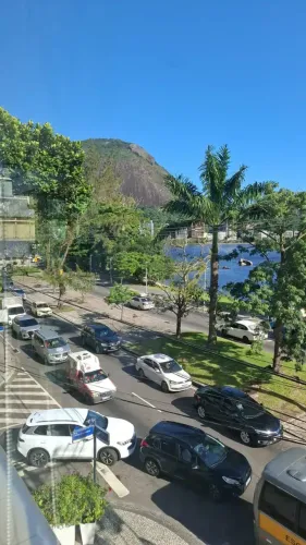 Apartamento para venda possui 225 metros quadrados com 4 quartos