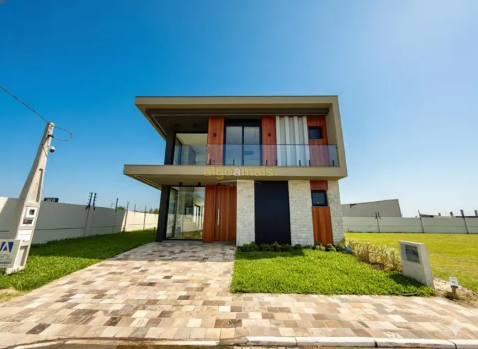 Casa em Condomínio Allure Beach Condo em Xangri-Lá - Venda REF: CA2578