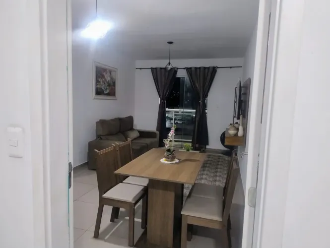 Apartamento 02 quartos - Avenida Marica SG