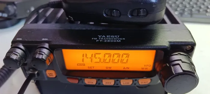 radio vhf