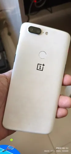 Oneplus 5T Sandstone White (NÃO LIGA!)
