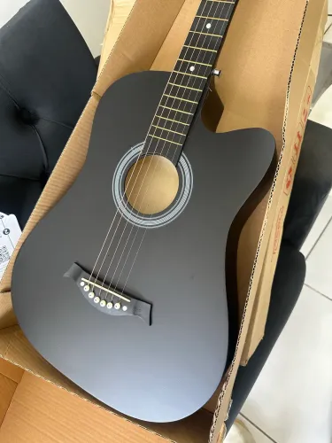 Violão preto Folk