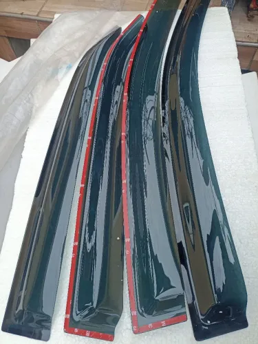 Calha de chuva Toyota Corolla 2004 a 2007 nova filder