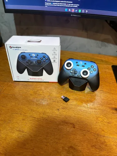 Controle Gamer Gamesir Super Nova - Novo / Azul e preto