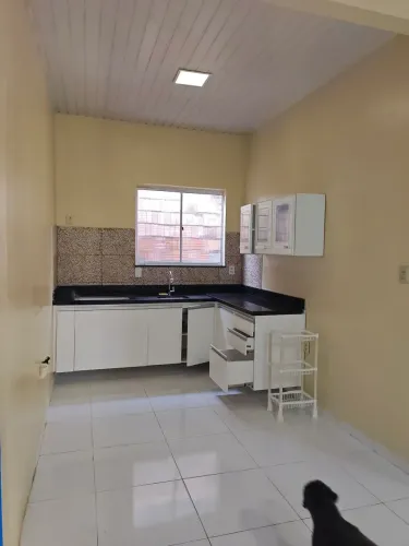 Alugo casa no são José operário com 3 dormitórios