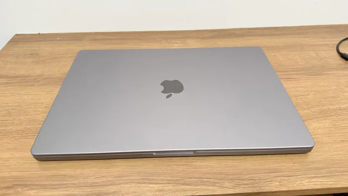 MacBook Pro 2021 M1 Max 32gb RAM 1TB SSD