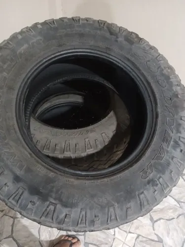 Pneu 265x70x17