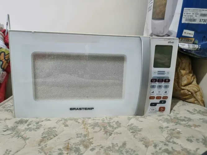 Microondas Brastemp 110V - usado