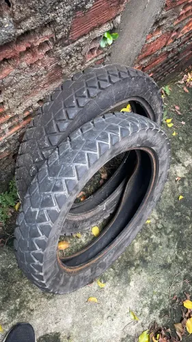 Pneu traseiro Bros 