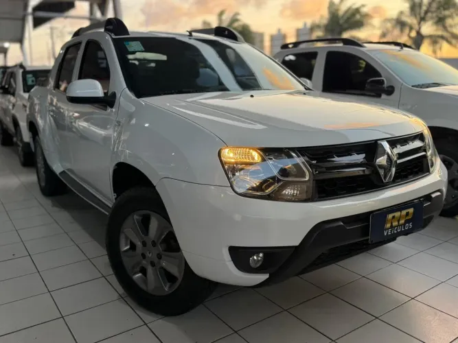 Renault Duster Oroch Dyna. 1.6 Hi-flex 16V MEC 2022