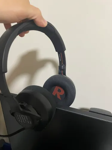 Headset JBL gamer quantum 100M2