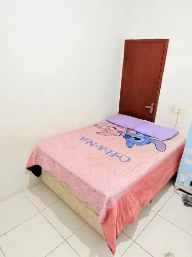 Cama casal queen + colchão
