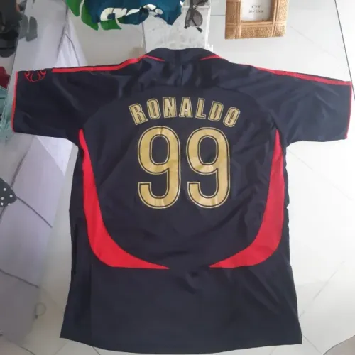 Camisa Original d Ronaldo 99 do Milan - Tamanho P - Impecável