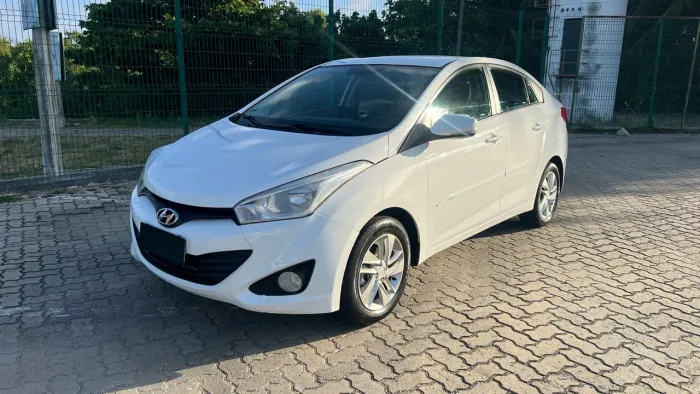 Hyundai HB20S Premium 1.6 Flex 16V Aut. 4P 2014