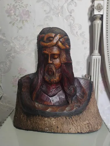 Busto Jesus Cristo De Madeira 33cm Esculpido Artesanal Decorativo