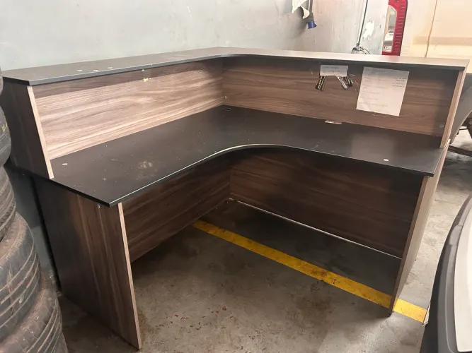 Mesa de Escritório em L