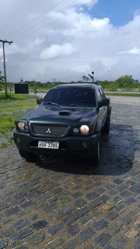 Mitsubishi L200 GLS 2.5 4X4 CD Diesel 2005