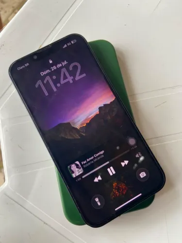 iPhone 13 usado