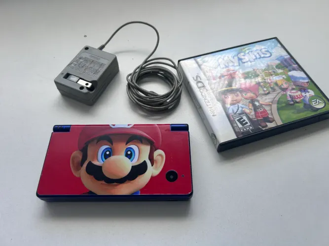 Nintendo dsi desbloqueado e com jogo físico, troco por ps2