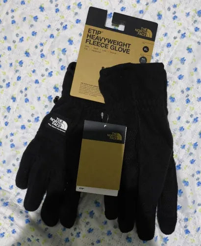 Luvas The North Face preta.