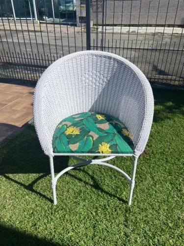 Cadeira área externa Nova