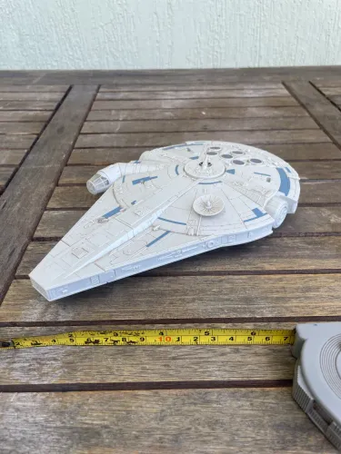 Naves Milenium Falcon Star Wars