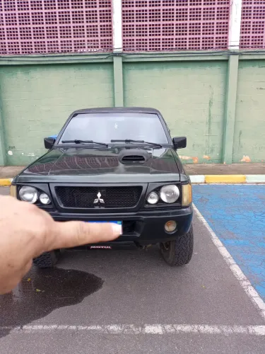 Mitsubishi L200 GLS 2.5 4X4 CD Diesel 2004