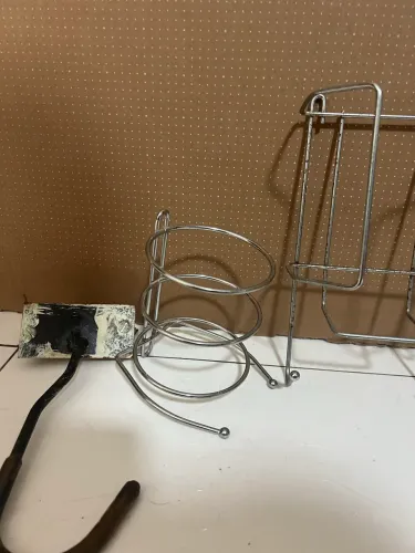 Kit de organização- Suporte de ferro e tábua de passar secador. Bicicleta e xícara 