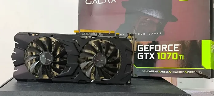 Placa de Vídeo GTX GALAX 1070 TI<br>Pego Troca no Valor de revenda<br><br>Parcelo no cartão ?