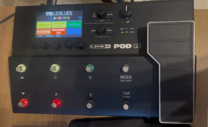 LINE 6 PODGO MUITO NOVA
