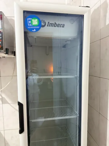 Geladeira expositora