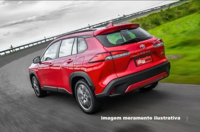 Moldura Régua Tampa Traseira Corolla Cross 2022 2023 Leia