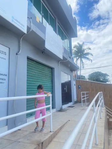 Alugo dois pontos comerciais 