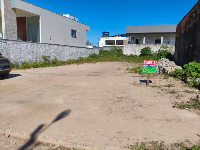 Oportunidade Comercial: Terreno Estratégico na Av. Lauro Mota