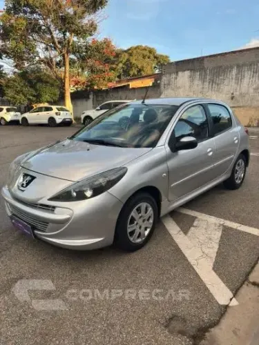 Peugeot 207 XR Sport 1.4 Flex 8V 5P 2010