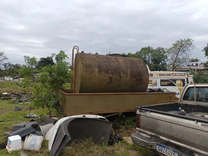 Tanque combustível
