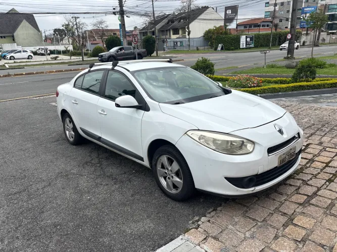 Renault Fluence Sedan Expres. 1.6 16V Flex Mec. 2013