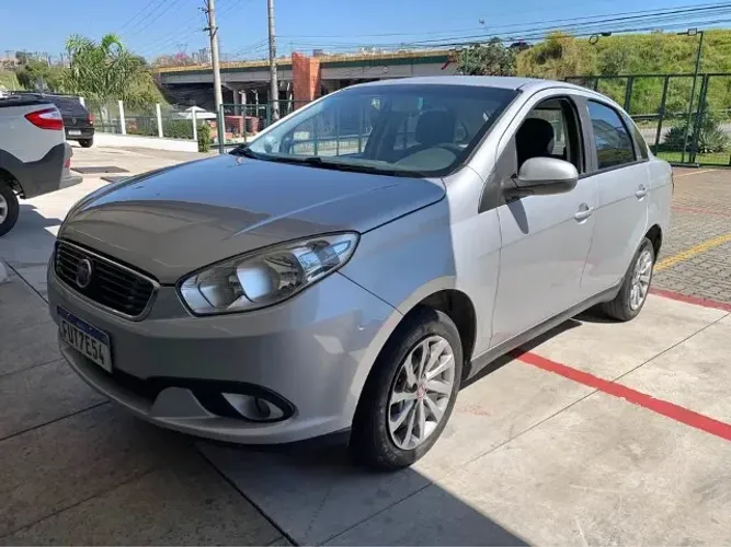 Fiat Grand Siena Attrac. 1.4 EVO F.flex 8V 2017