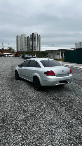 Fiat Linea Absolute 1.9/1.8 Flex Dualogic 4P 2013